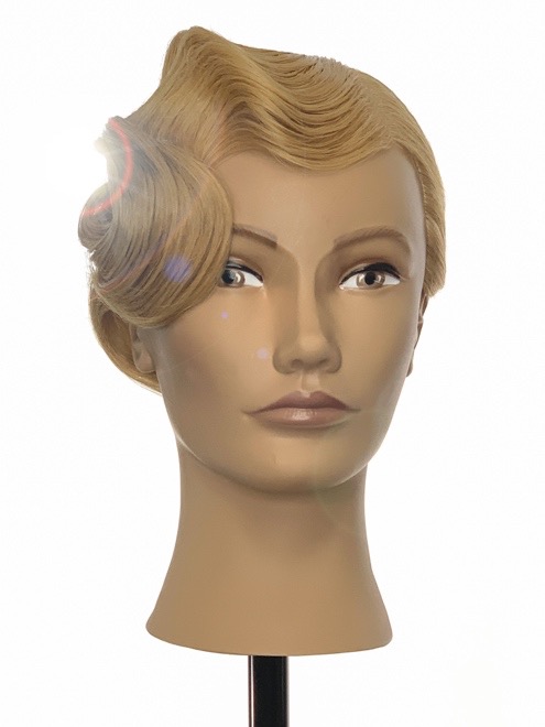 STUDENT LIVE – LONG HAIR DESIGN