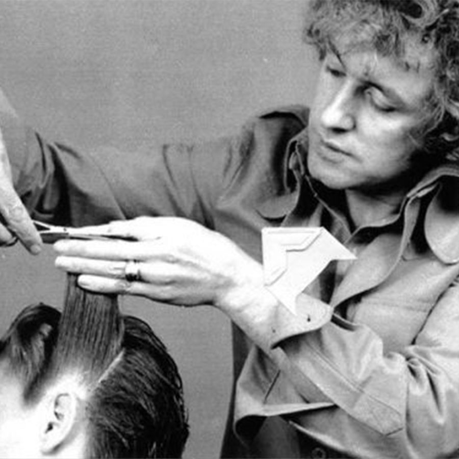 Leo Passage Cutting Hair