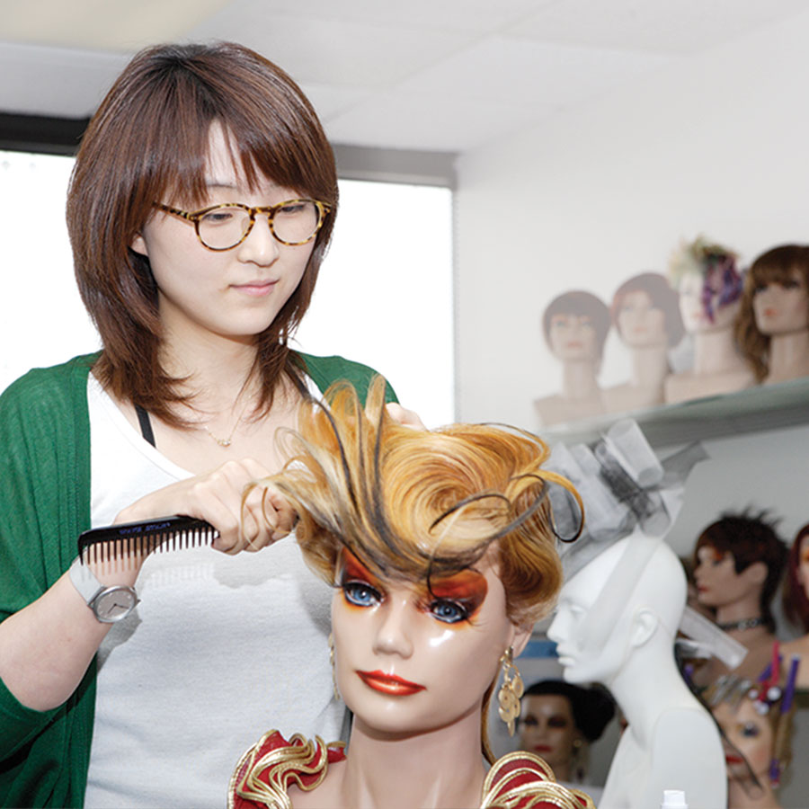 OMC Hairworld Mannequins